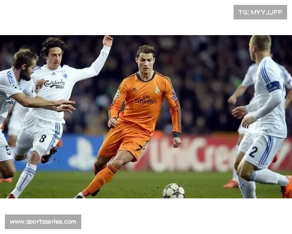 埃因霍温客场上演逆转好戏 三球制胜展现强大进攻火力 埃因霍温客场上演逆转好戏 三球制胜展现强大进攻火力